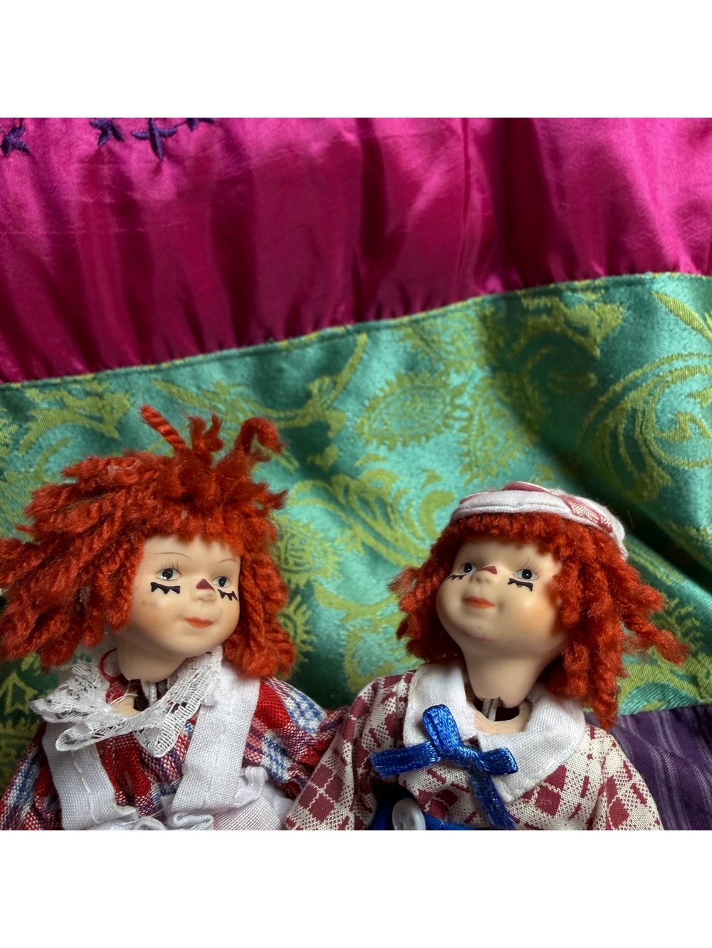 Vintage Raggedy Ann & Andy Mini Porcelain Dolls With Bench - Picture 6 of 6